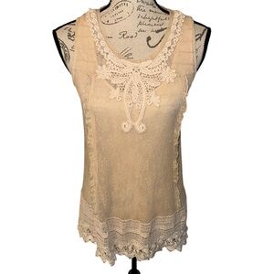 V Christina Top